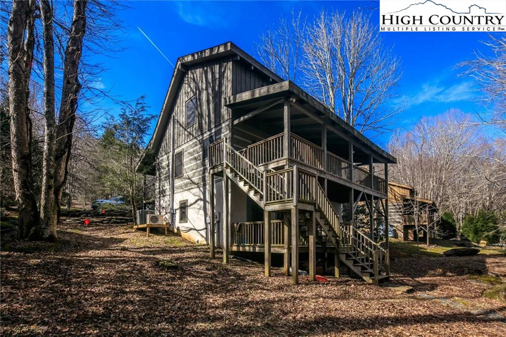 Image number 8 for the current listing