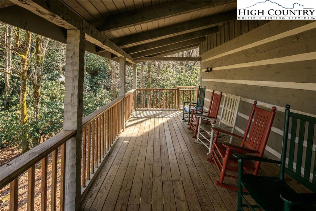 Image number 7 for the current listing