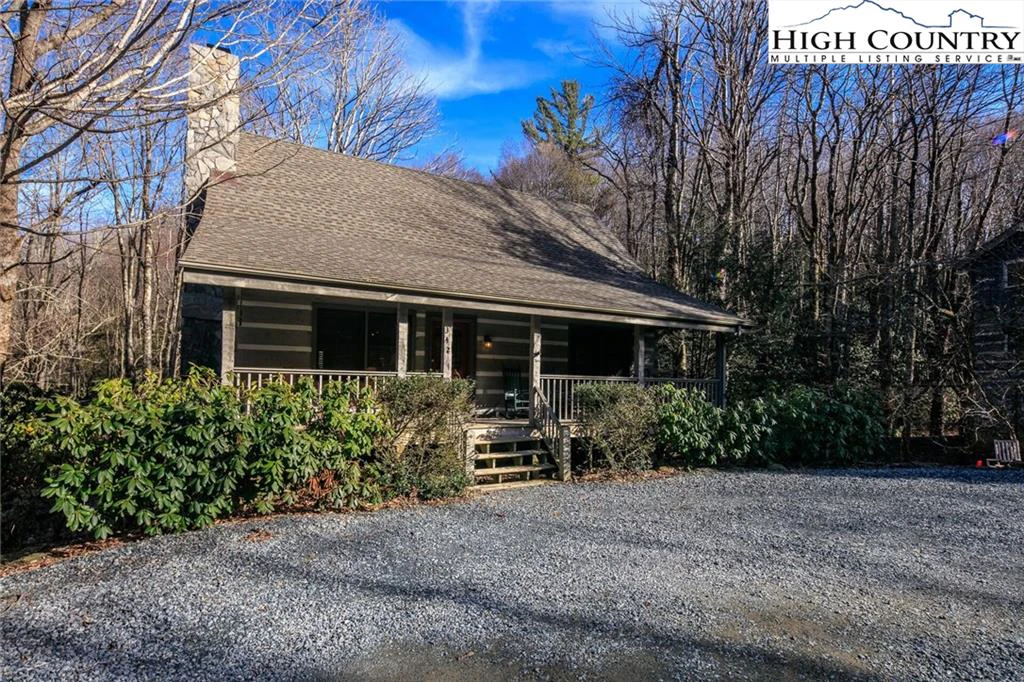 Image number 27 for the current listing