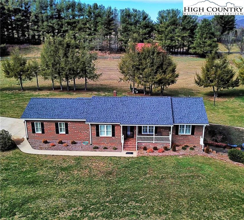 Image number 13 for the current listing