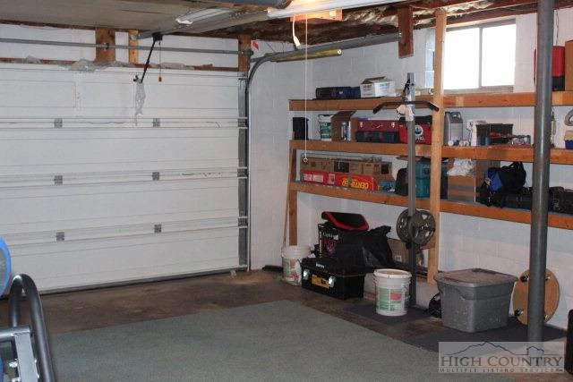 Image number 3 for the current listing