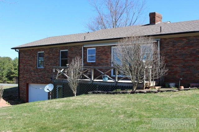 Image number 12 for the current listing
