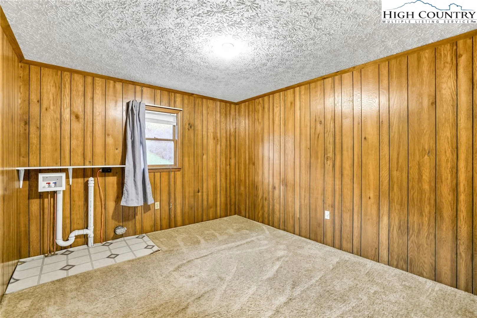 Image number 8 for the current listing