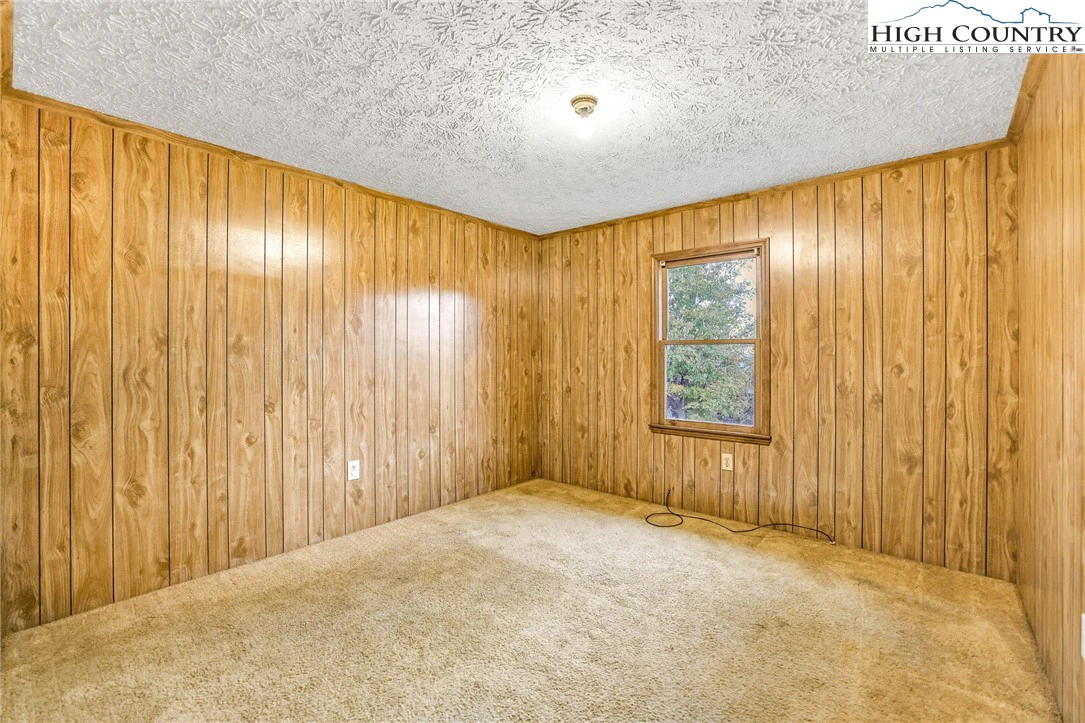 Image number 6 for the current listing