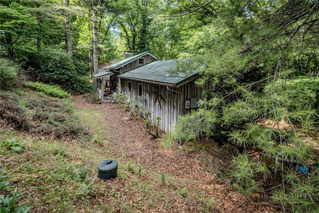 Image number 4 for the current listing