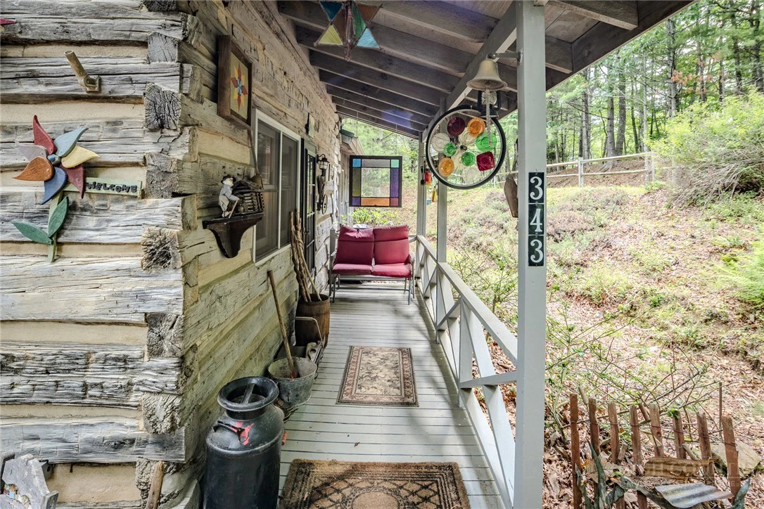 Image number 7 for the current listing