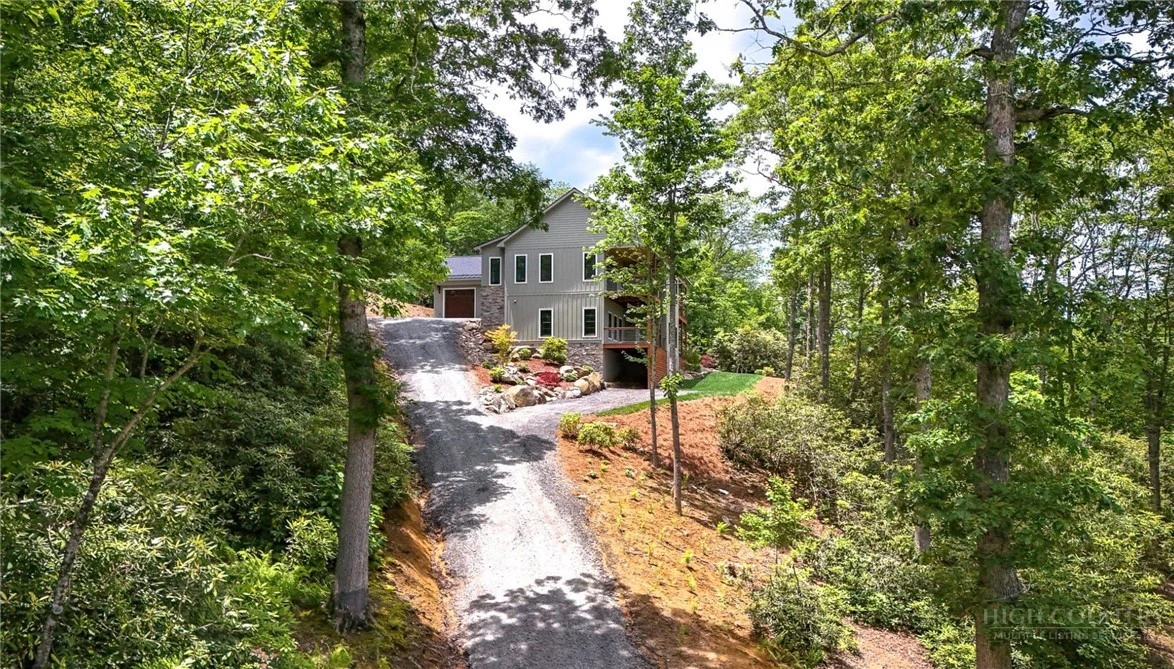 Image number 7 for the current listing