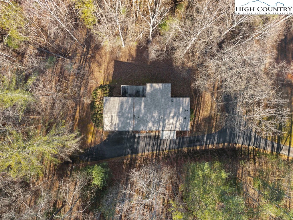 Image number 4 for the current listing