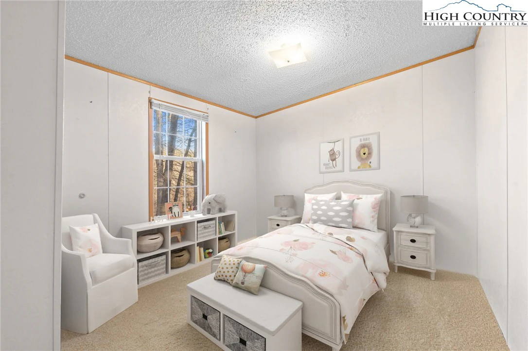Image number 8 for the current listing