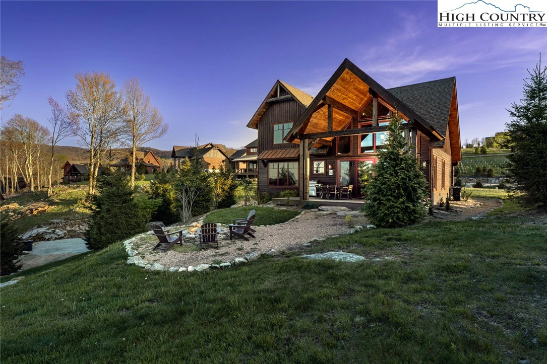 Image number 9 for the current listing