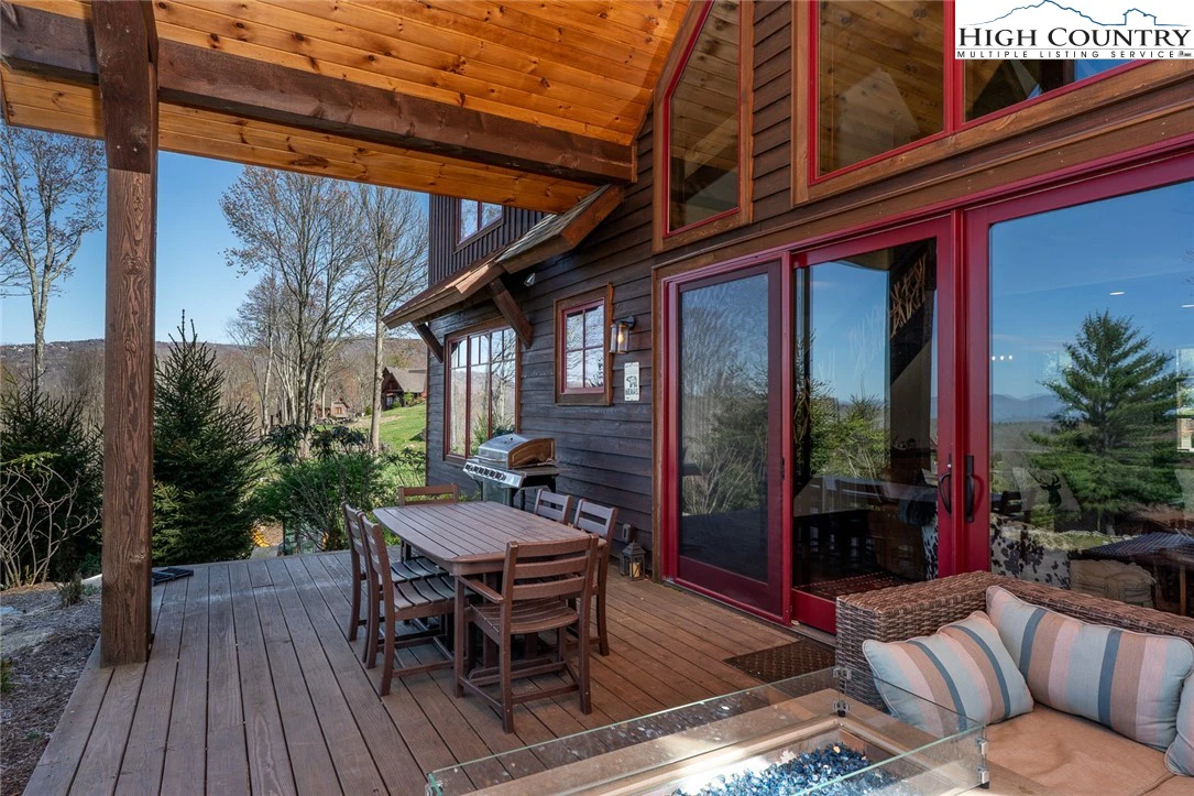 Image number 10 for the current listing