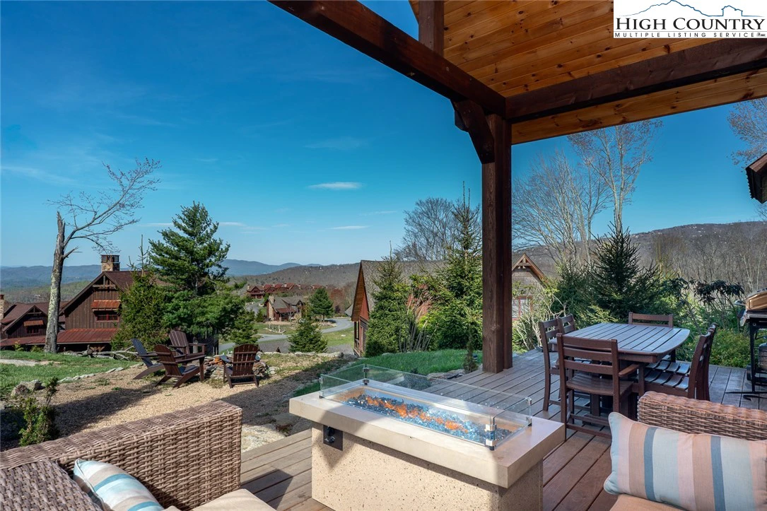Image number 12 for the current listing