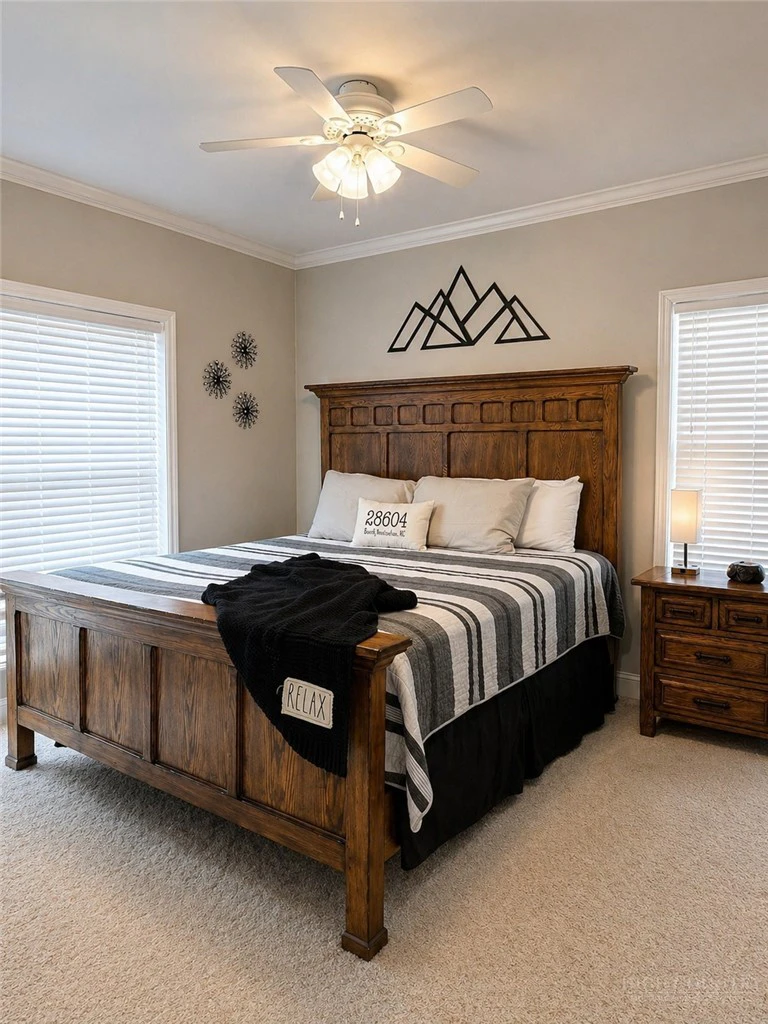 Image number 13 for the current listing