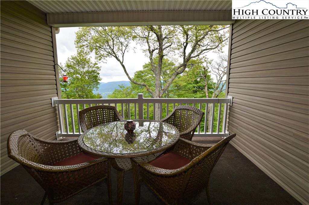 Image number 6 for the current listing