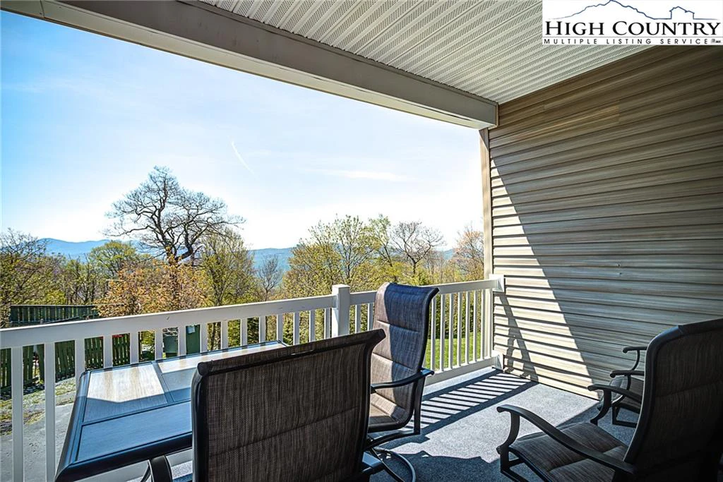 Image number 6 for the current listing