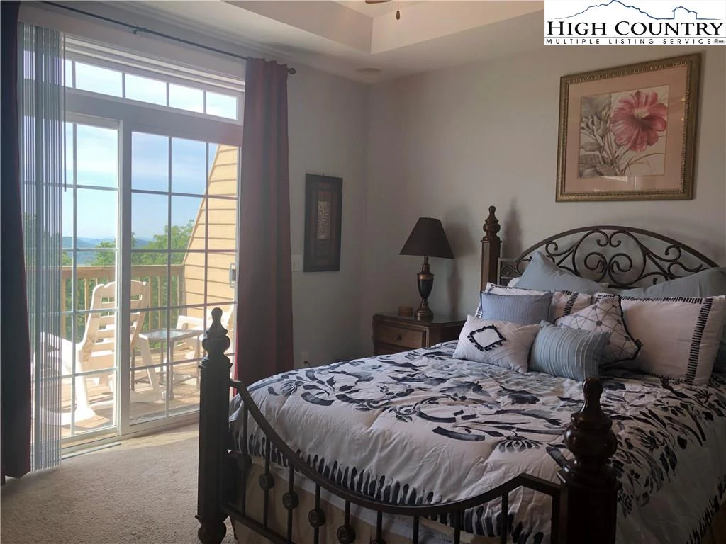 Image number 10 for the current listing