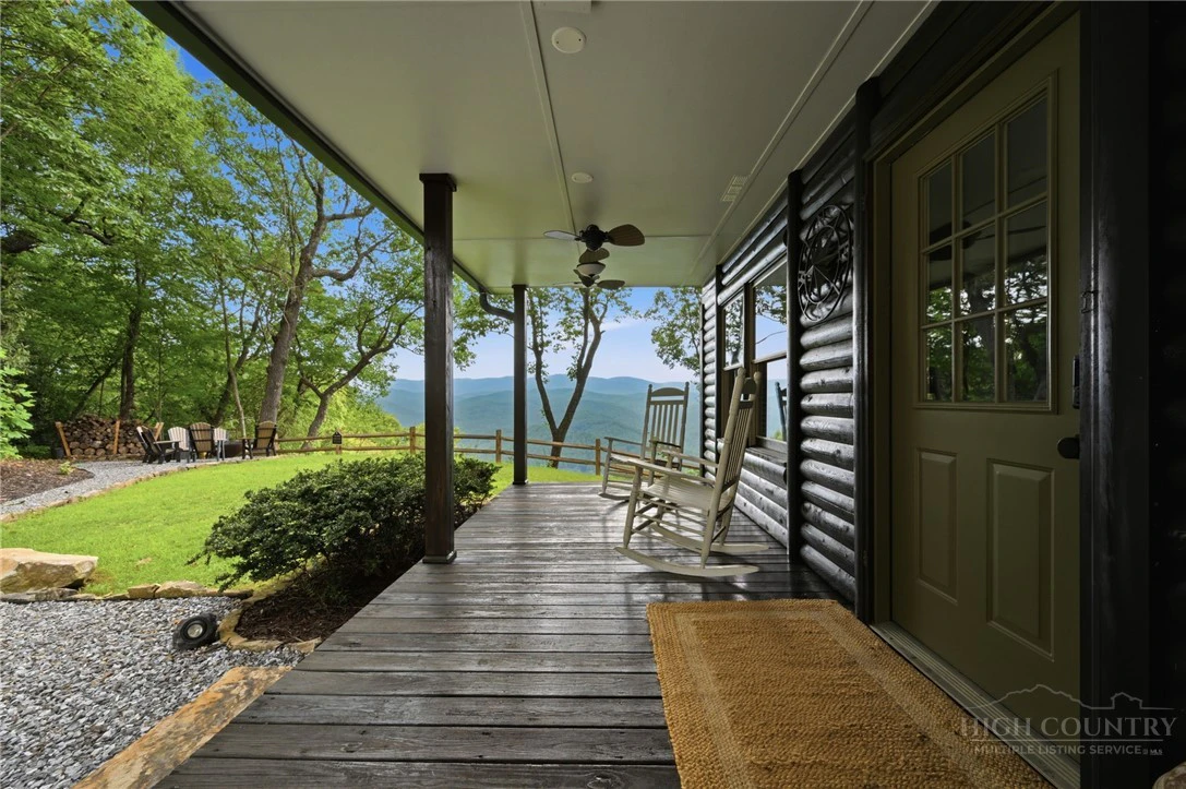 Image number 5 for the current listing