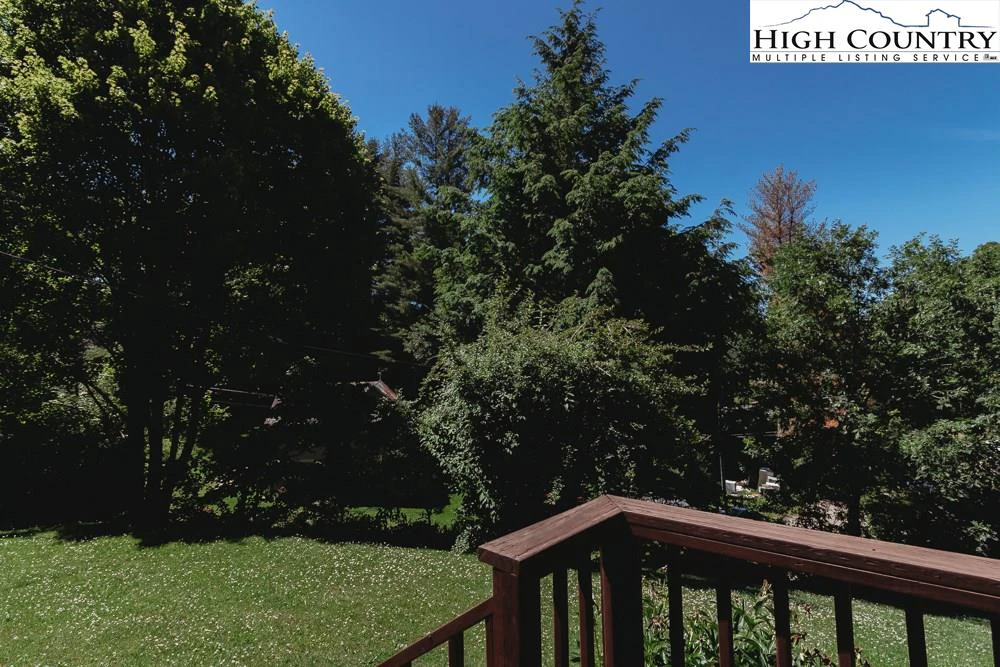 Image number 6 for the current listing