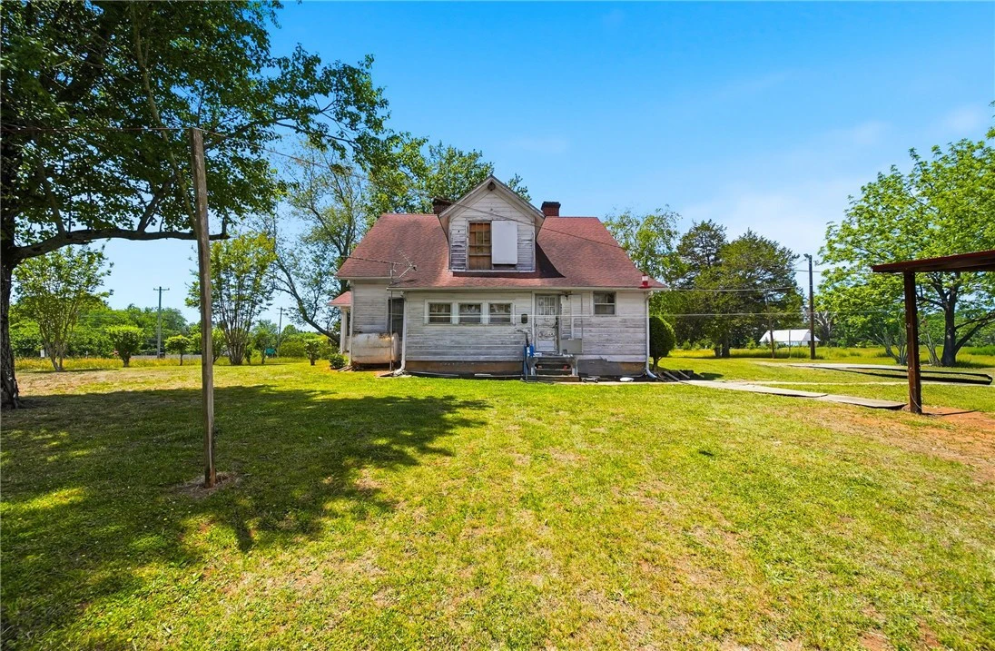Image number 5 for the current listing