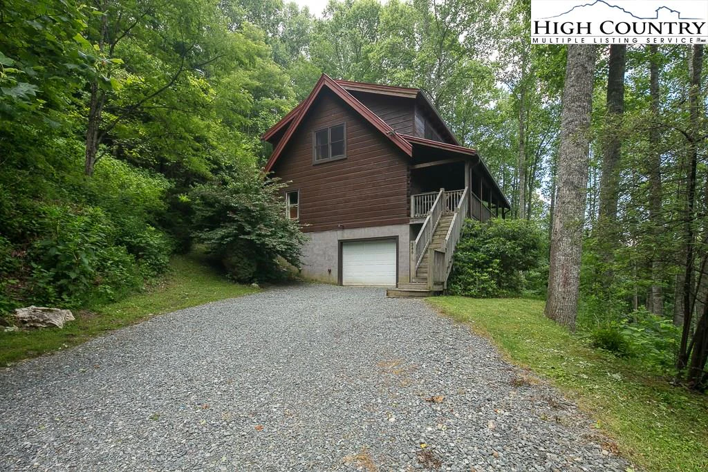 Image number 18 for the current listing