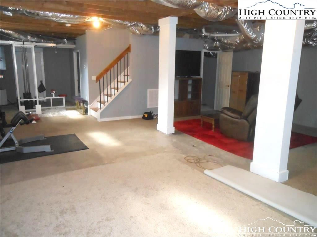 Image number 6 for the current listing