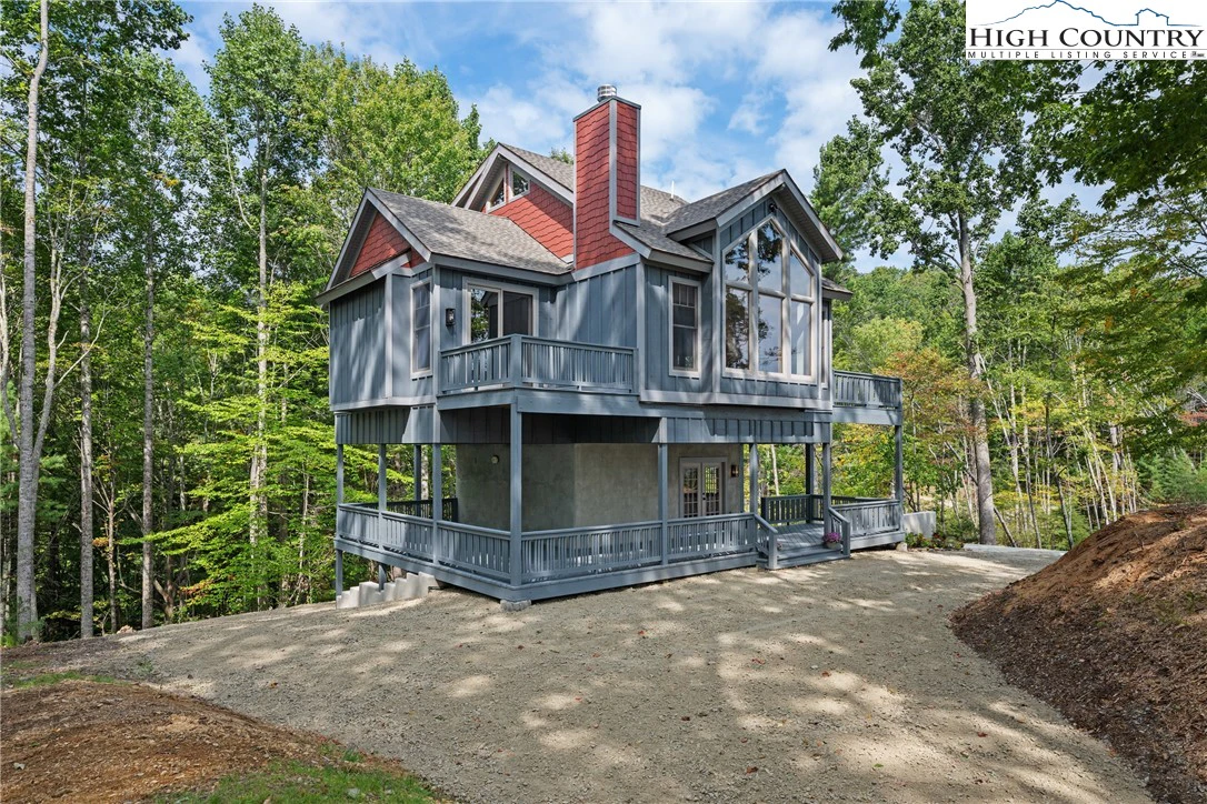 Image number 12 for the current listing