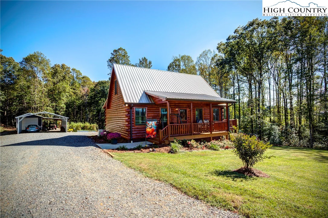 Image number 18 for the current listing