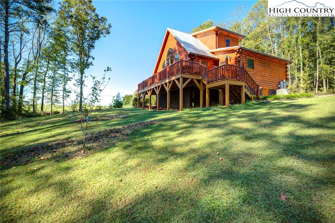 Image number 19 for the current listing