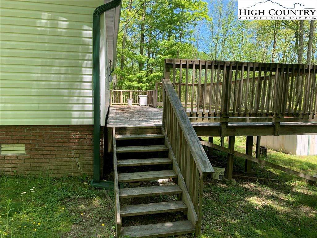 Image number 4 for the current listing
