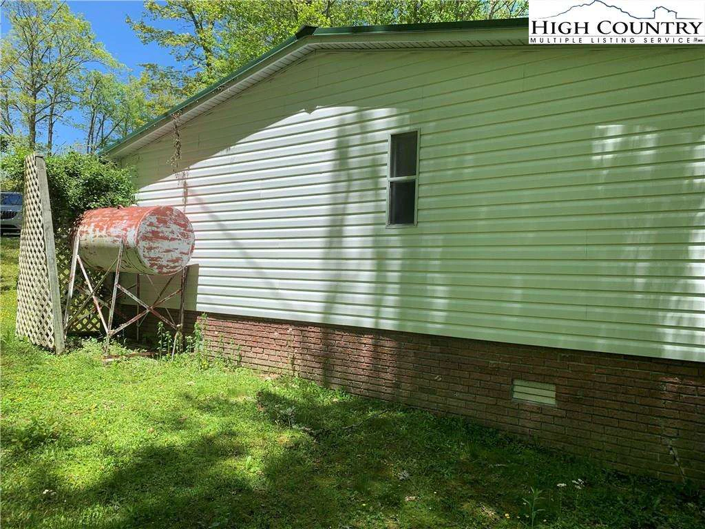 Image number 5 for the current listing