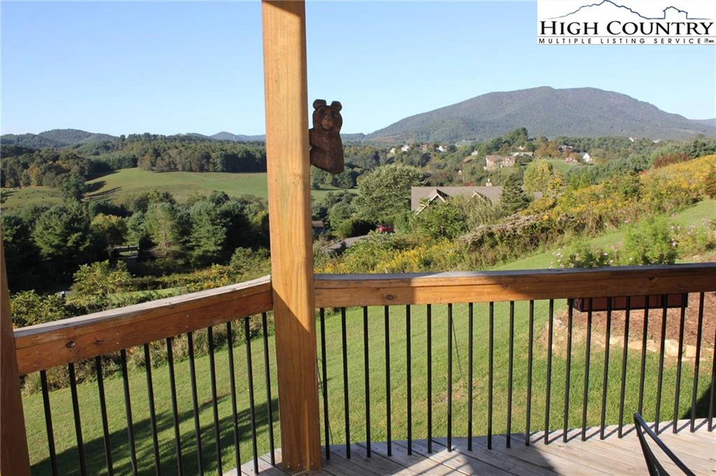 Image number 5 for the current listing