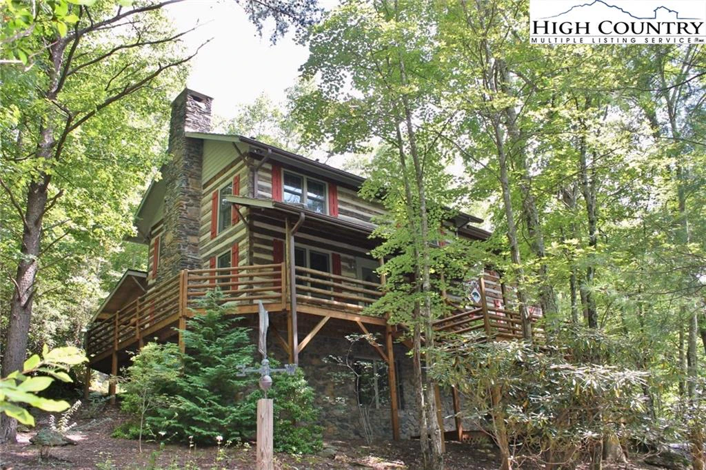 Image number 1 for the current listing
