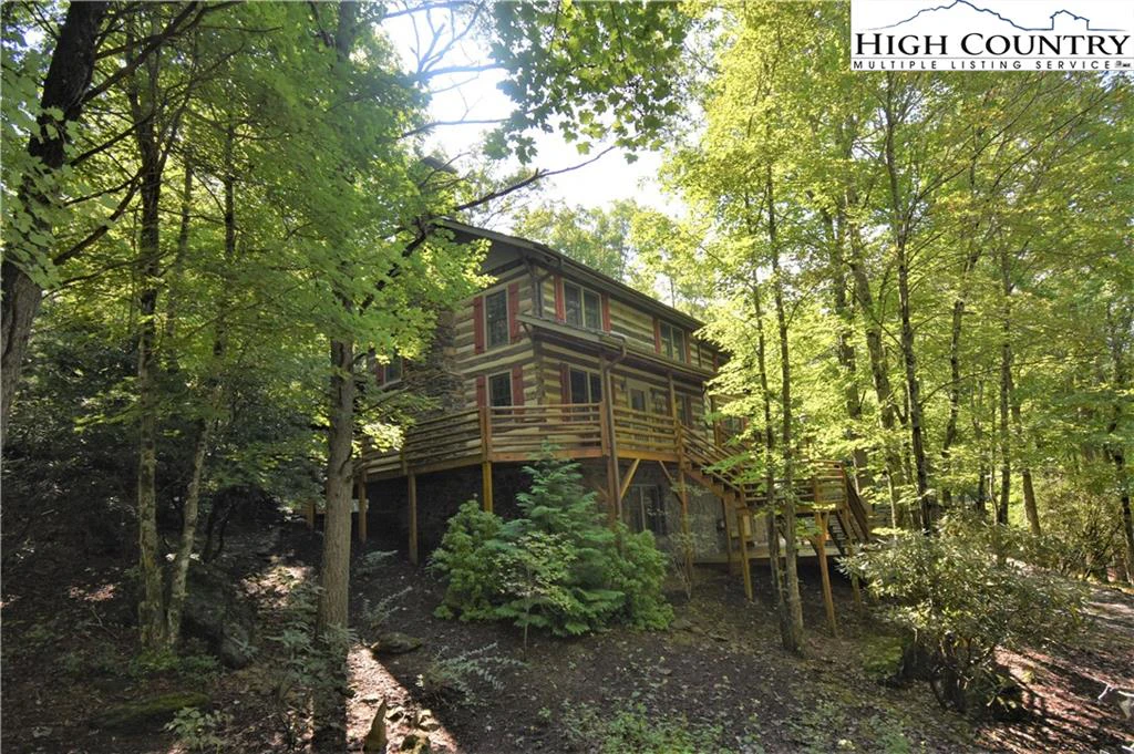 Image number 18 for the current listing