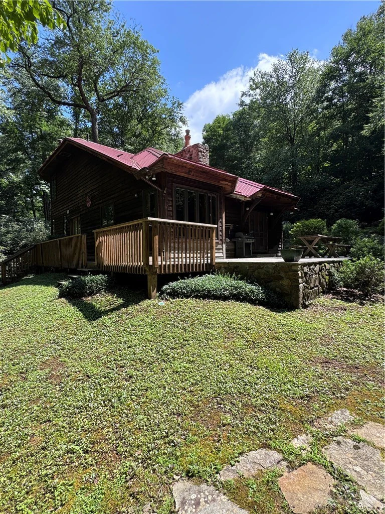 Image number 20 for the current listing