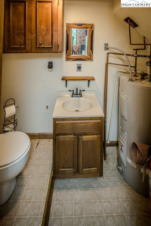Image number 11 for the current listing