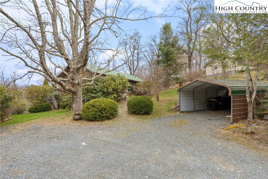 Image number 5 for the current listing