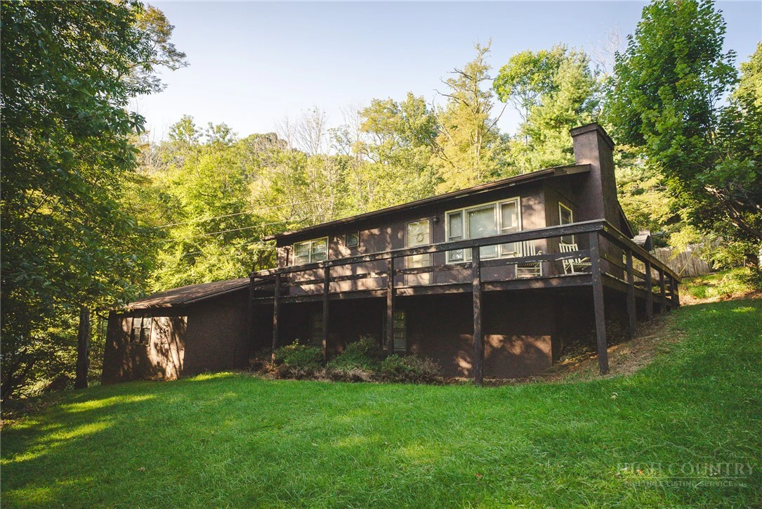 Image number 11 for the current listing