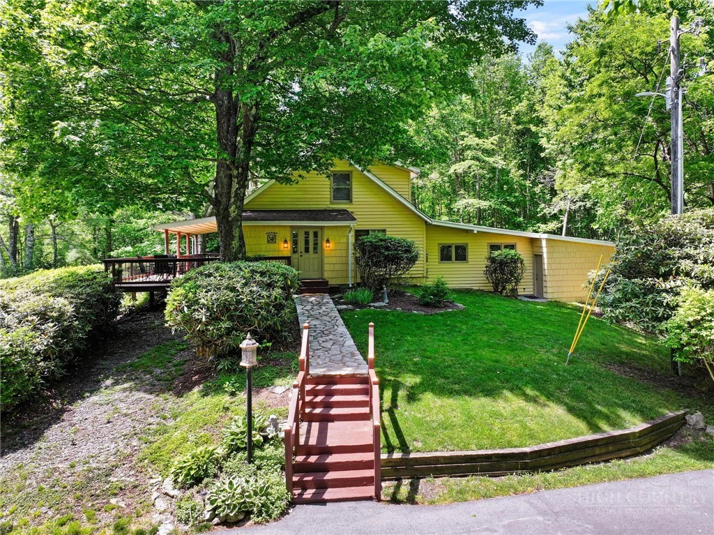 Image number 2 for the current listing