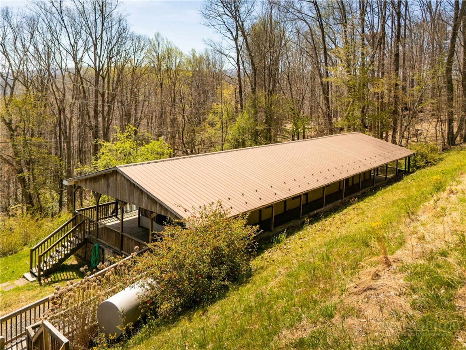 Image number 15 for the current listing