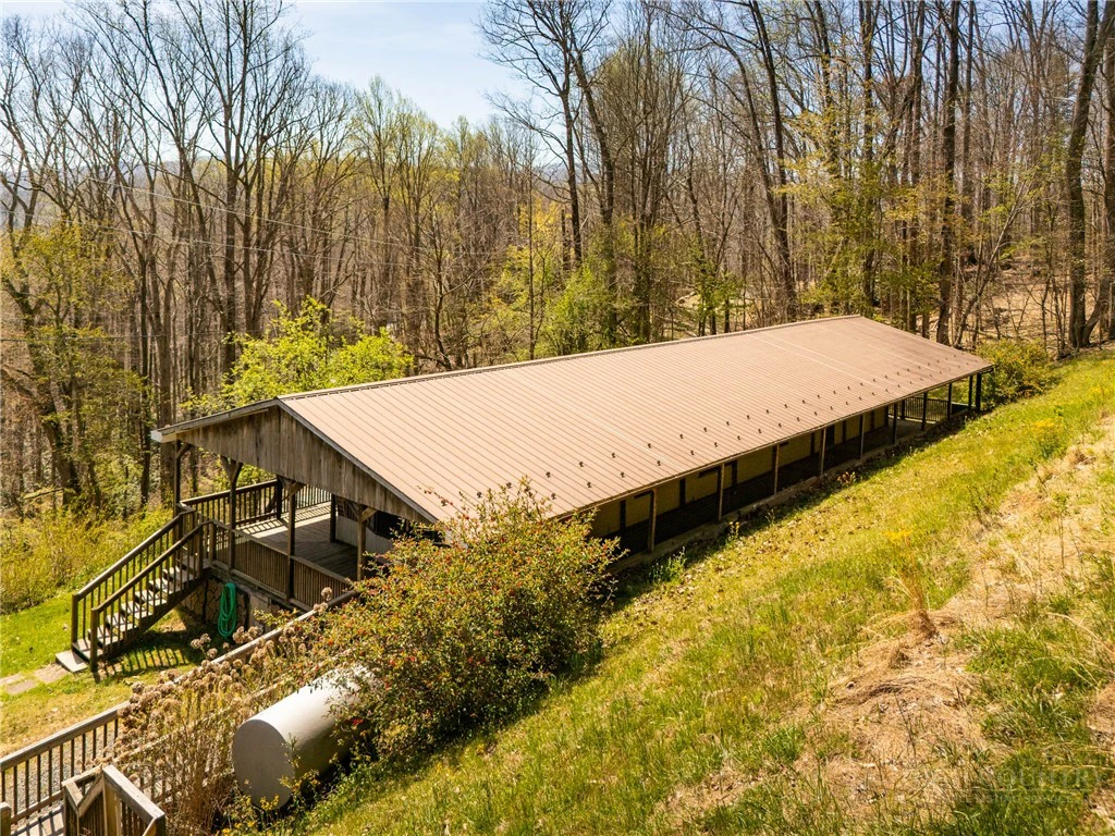 Image number 15 for the current listing