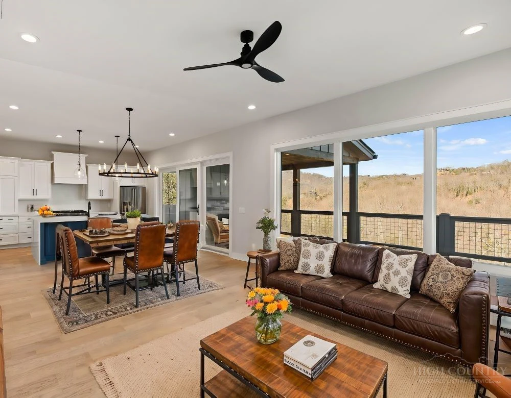 Image number 8 for the current listing