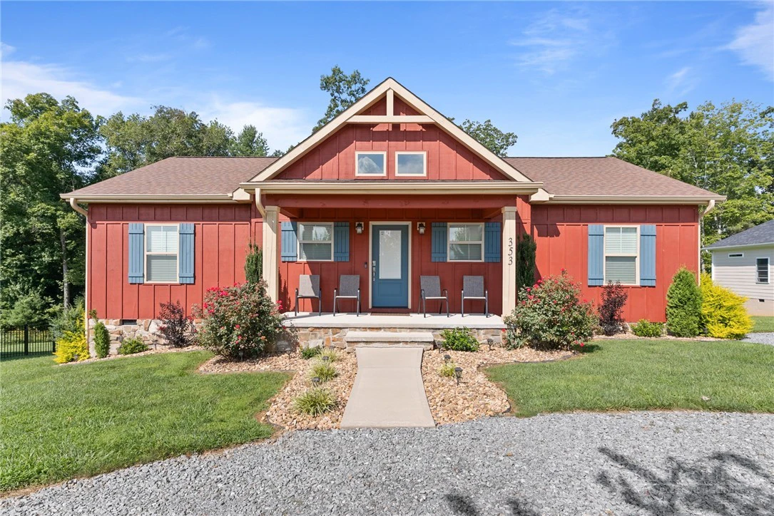 Image number 3 for the current listing