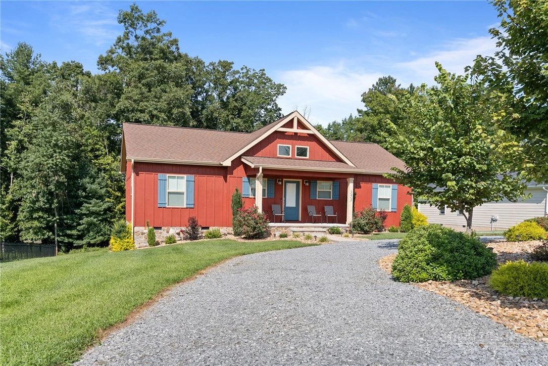 Image number 4 for the current listing