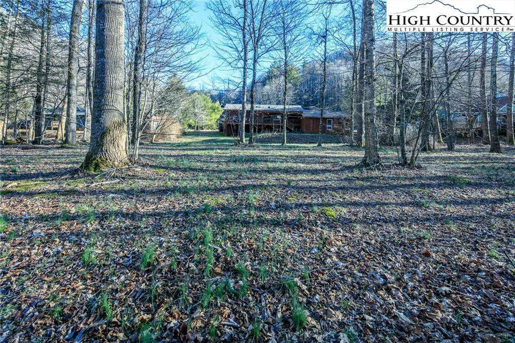 Image number 18 for the current listing