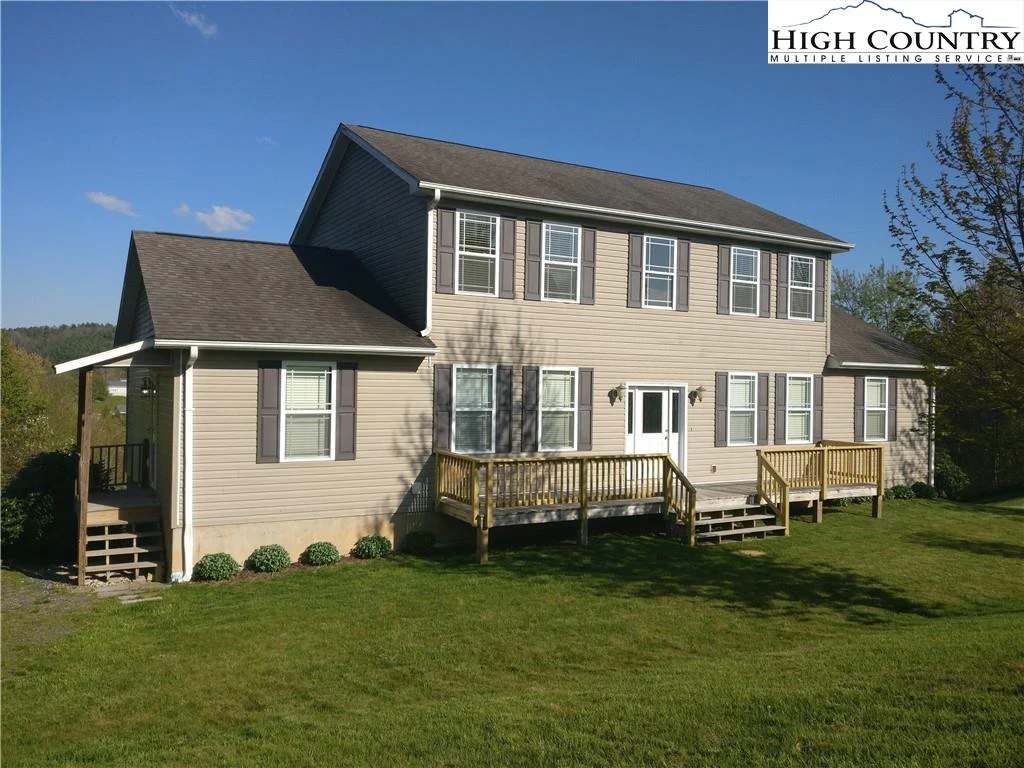 Image number 1 for the current listing