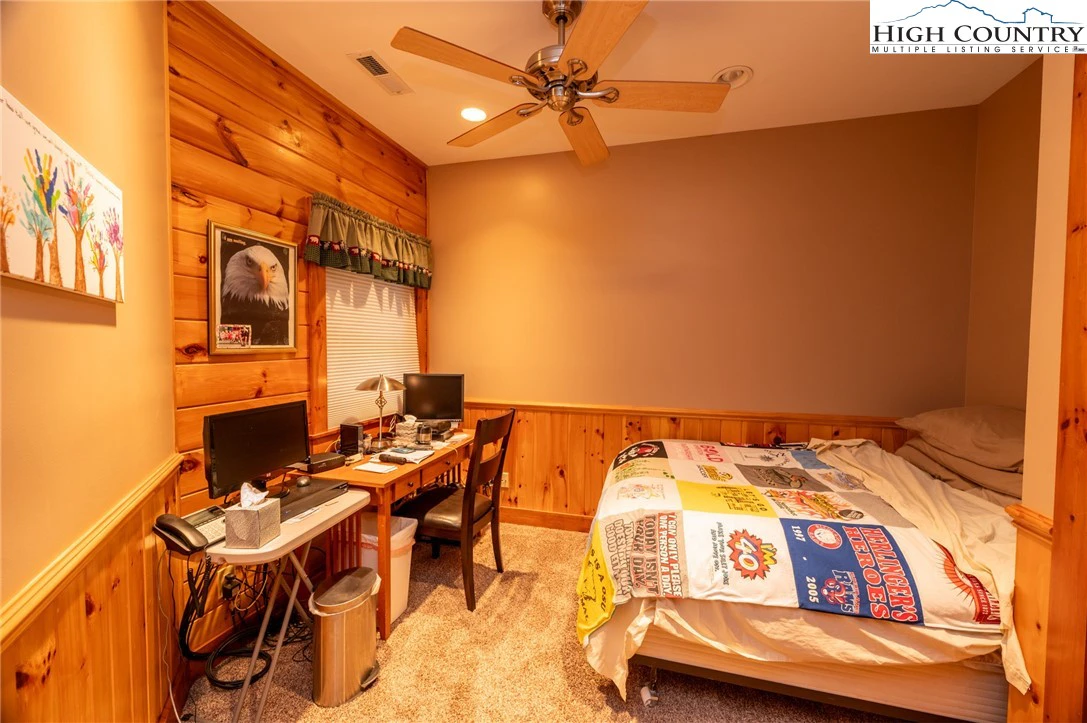 Image number 6 for the current listing