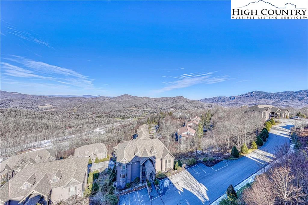 Image number 2 for the current listing