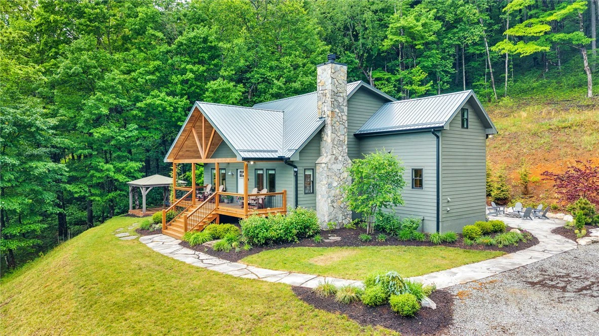Image number 3 for the current listing