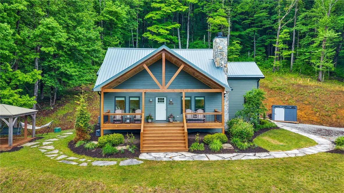 Image number 4 for the current listing