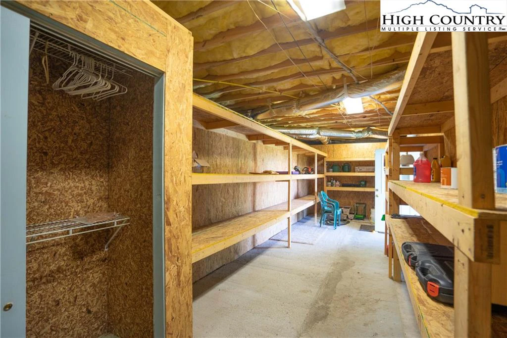 Image number 6 for the current listing
